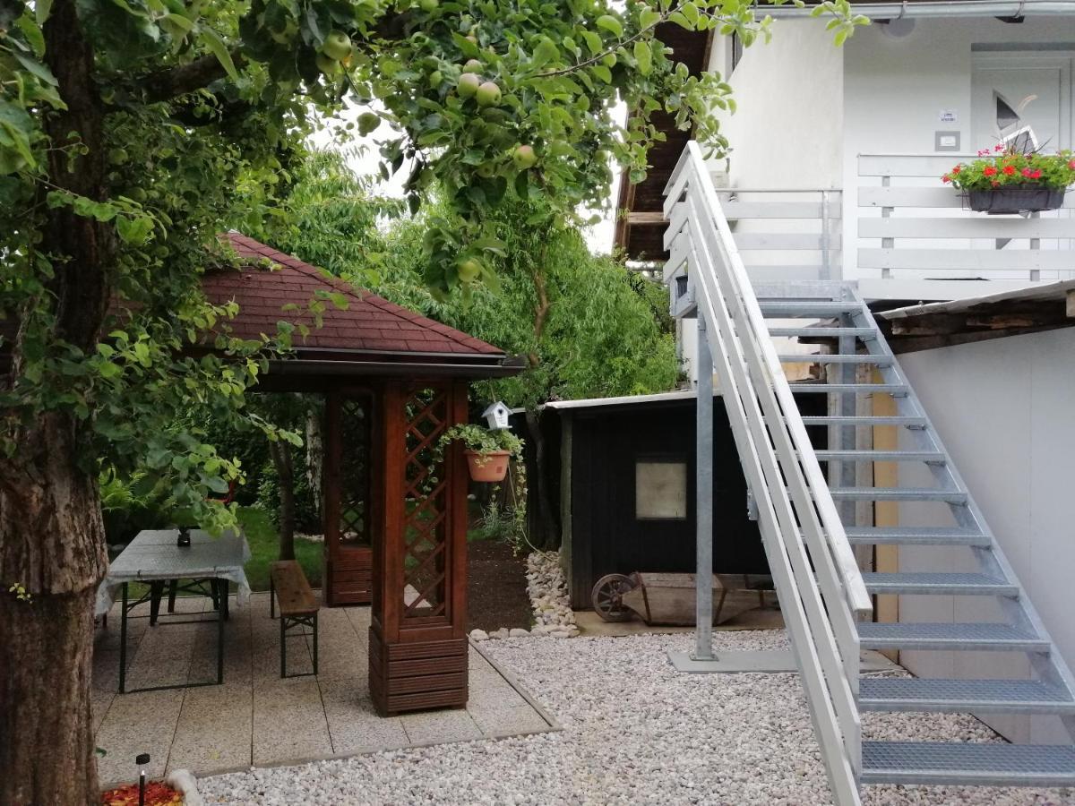 Apartma Carnica Bled Bagian luar foto